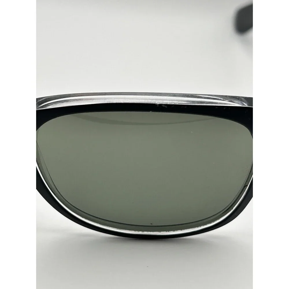 Ray-Ban RB2132 New Wayfarer Polarized Sunglasses Black/Green 55-18 145mm